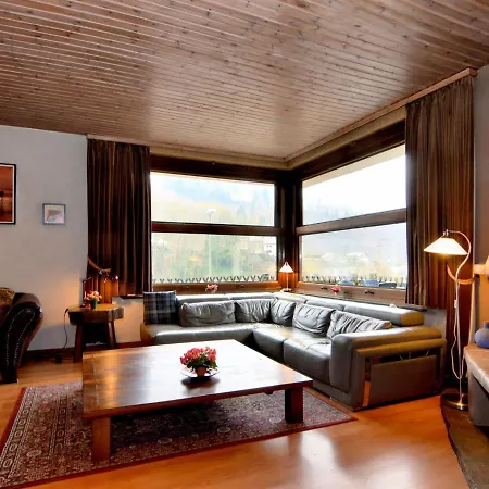 Child Friendly Holiday Home In La Roche En Ardenne Exterior photo